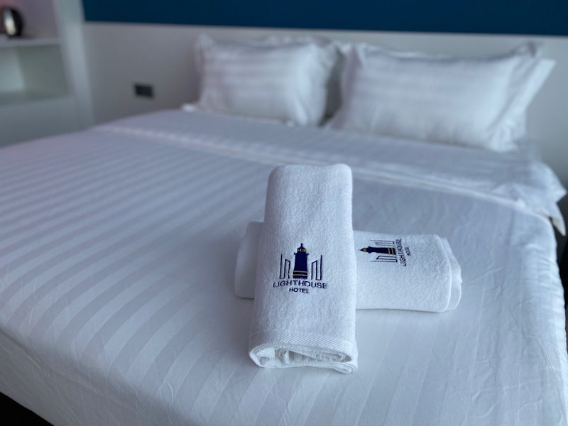 Lighthouse Hotel Semporna Room Towels